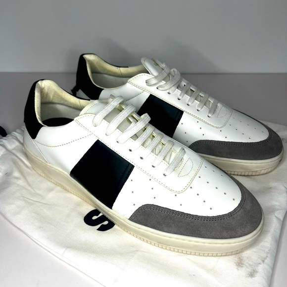 Magic Color Blocked Low Top Trainer Sneakers - Picture 2 of 5